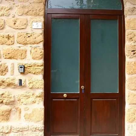 Bamboo Luxury B&B 4*