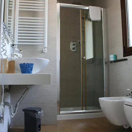 Bamboo Luxury Bed & Breakfast 4*