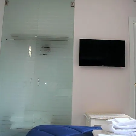 Bamboo Luxury Oda ve Kahvaltı 4*